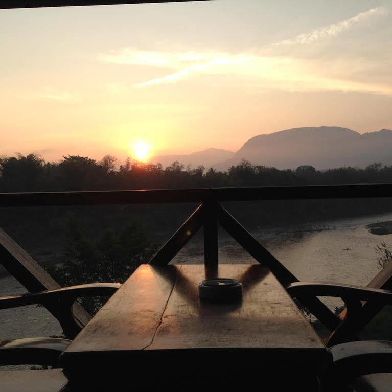 Villa Kingkham Riverside Luang Prabang Exterior photo